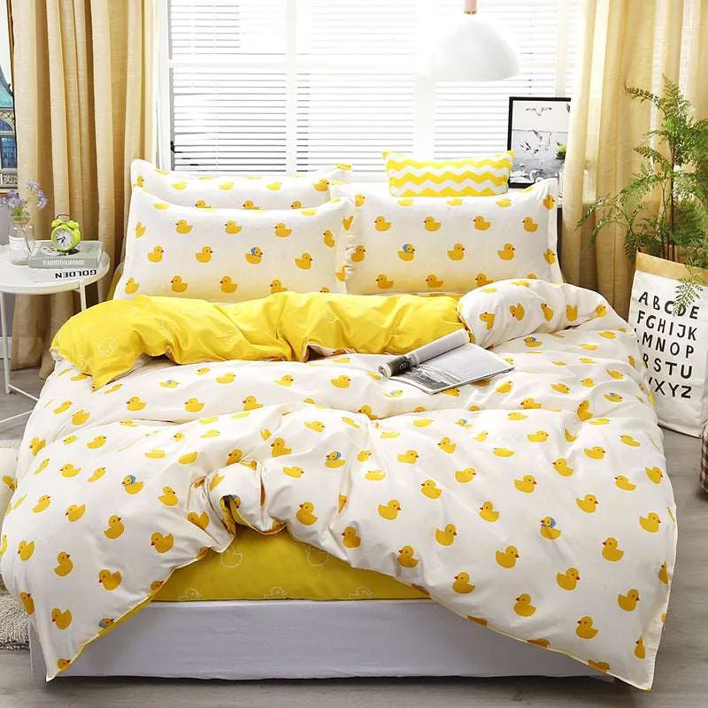 Dreamer's Delight Bedding Sets