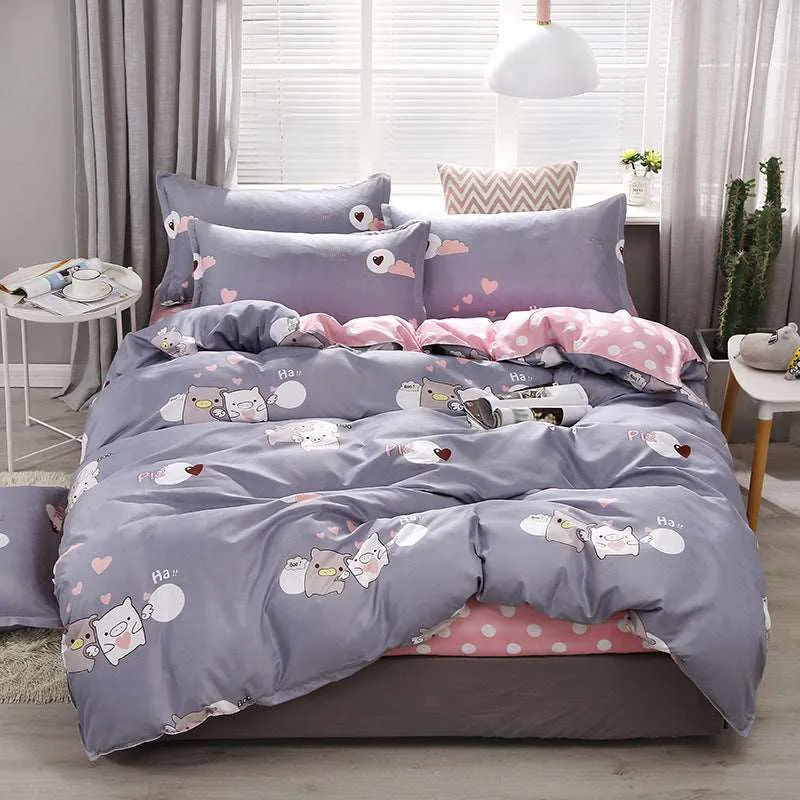 Dreamer's Delight Bedding Sets