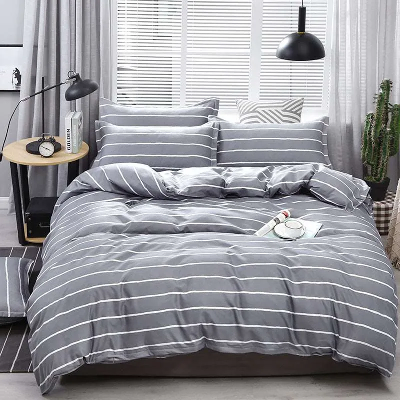 Dreamer's Delight Bedding Sets