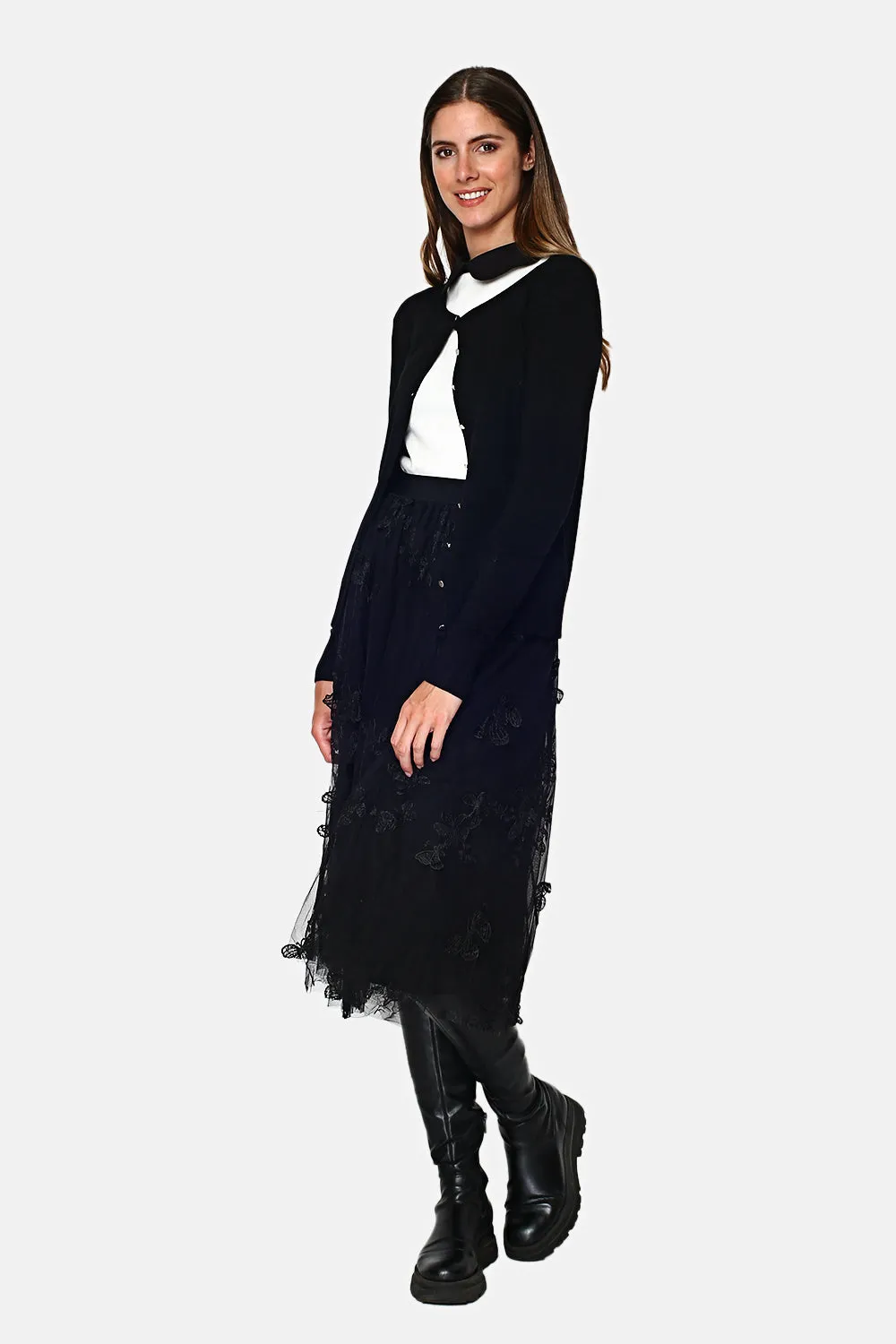 Long-sleeved buttoned V-neck cardigan