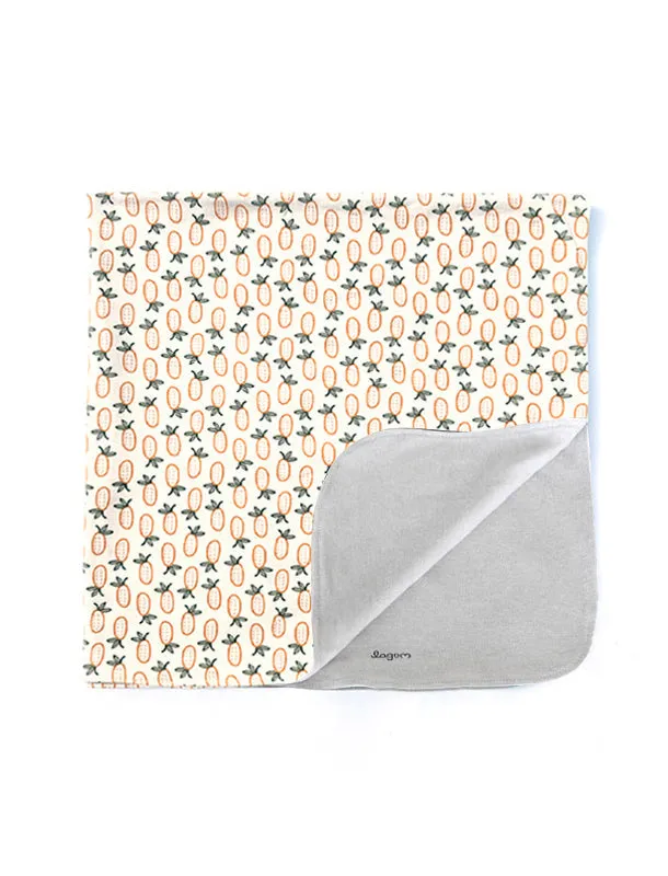 Mama Me Pineapple Twinning Baby Boy Gift Set