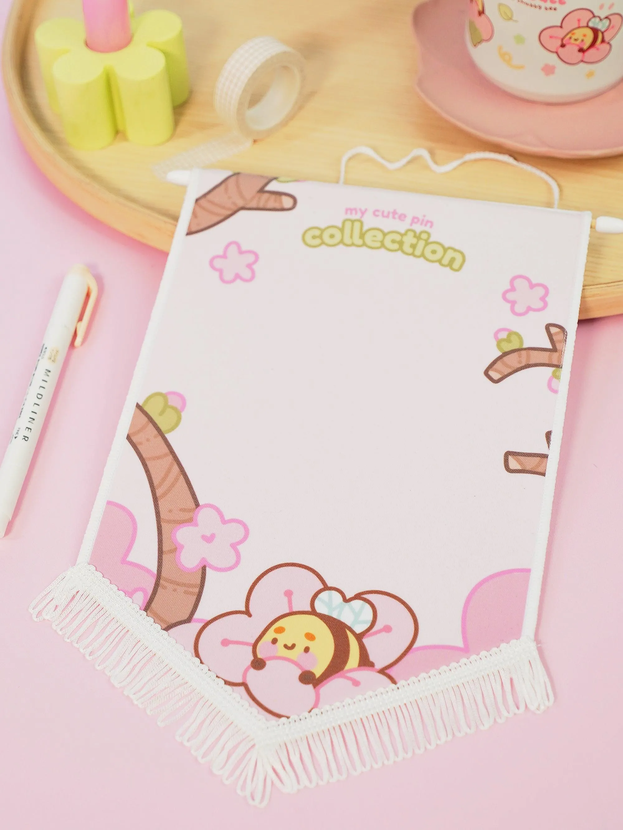 Sakura Snuggly Bumblebutt Pin Banner