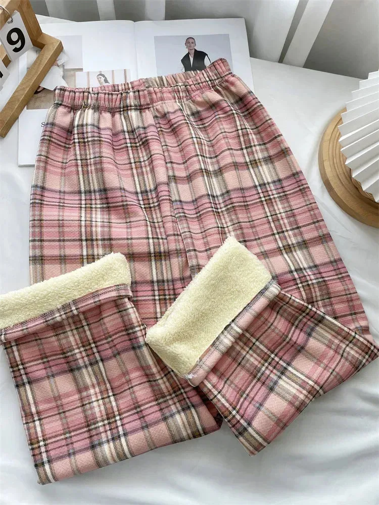 Trendy Women's Plaid Loungewear Pants - Plush Lined Sleepwear